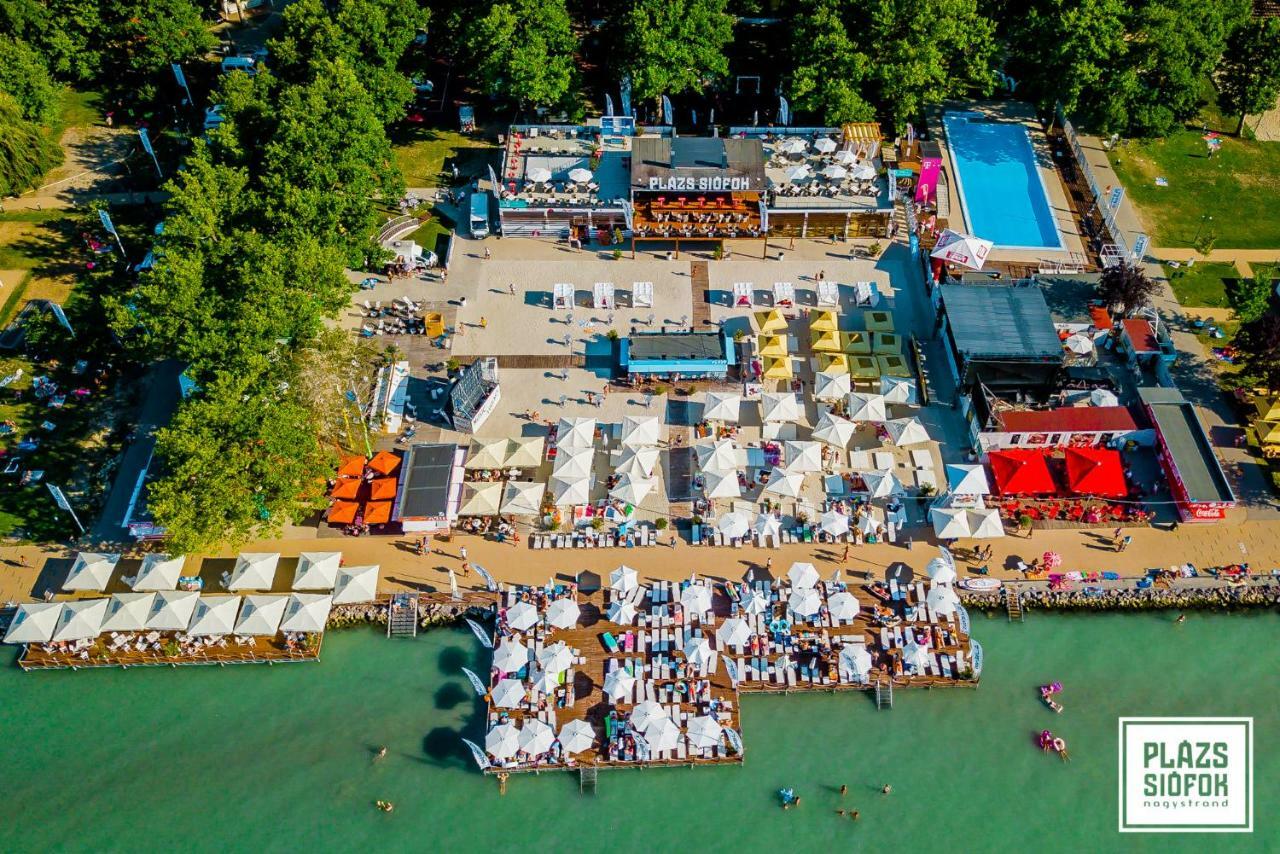 Riviera Wellness Apartman Siofok Exterior photo