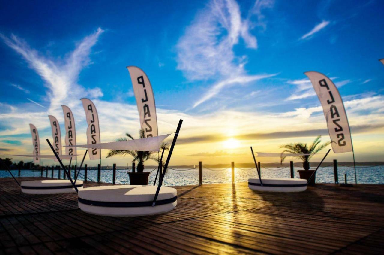 Riviera Wellness Apartman Siofok Exterior photo